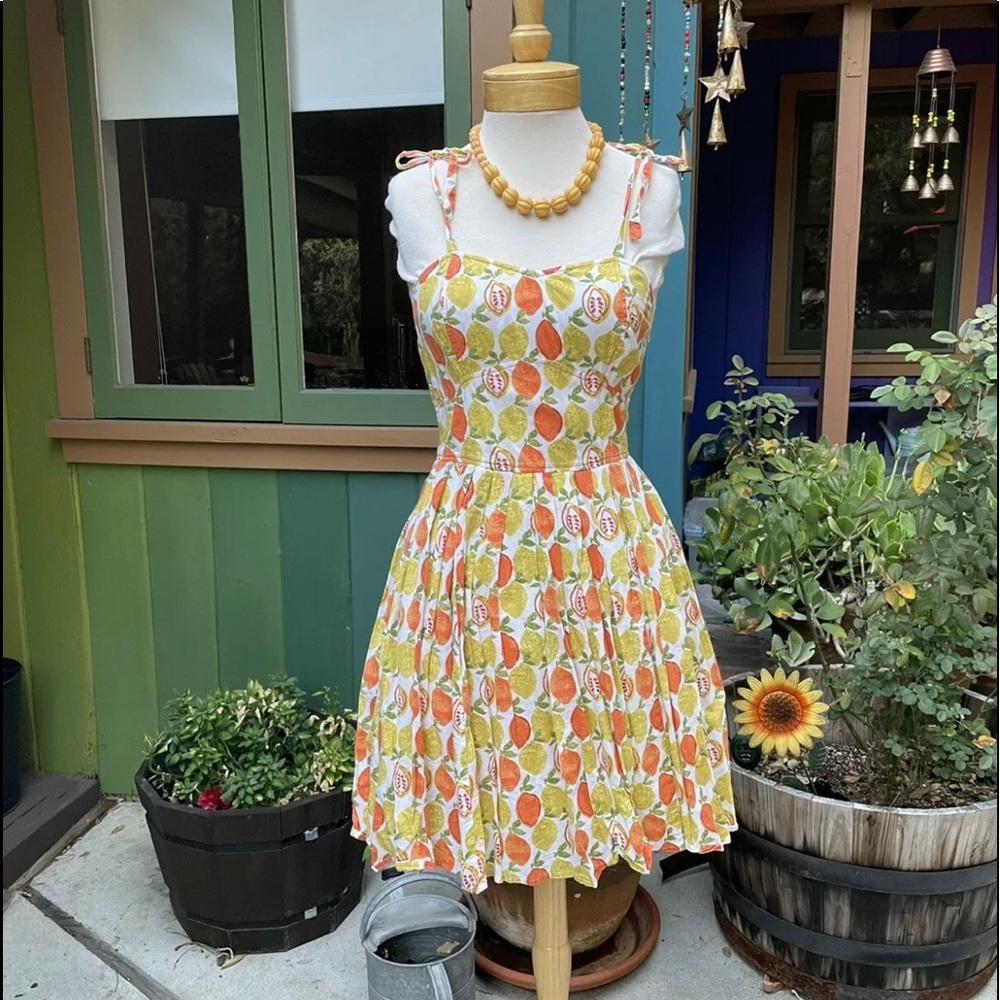 1950s vintage style fruit sundress lemons oranges